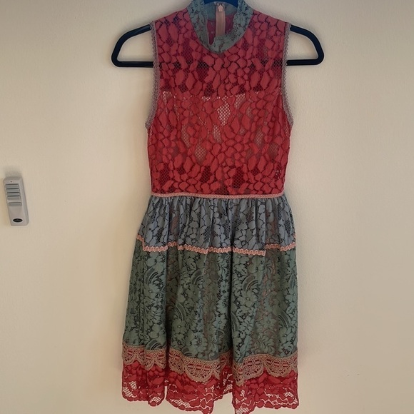 ALEXIS Vedette floral lace Colorblock A-Line mini dress XS - Picture 6 of 10